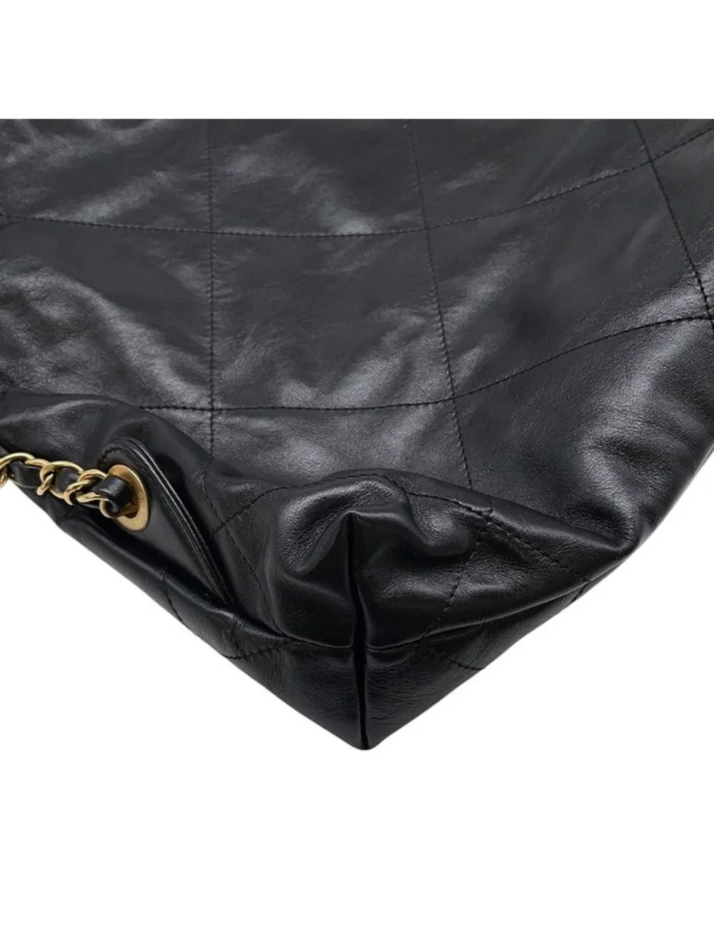 Chanel Backpack 22 Small Shiny Calfskin Black